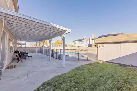 44034 Marbella St, Lancaster, CA 93536 photo 5