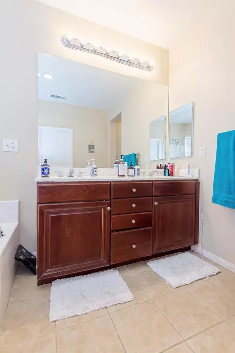 44034 Marbella St, Lancaster, CA 93536 photo 14