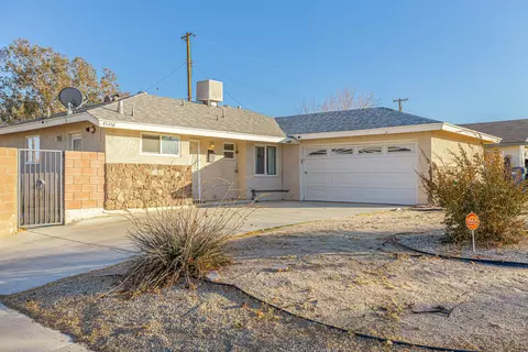 45456 Gingham Ave, Lancaster, CA 93535 photo 1