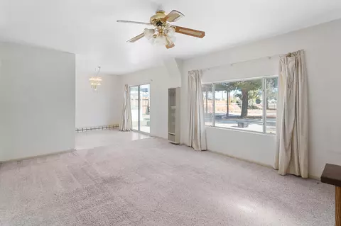 38745 26th St E, Palmdale, CA 93550 photo 8
