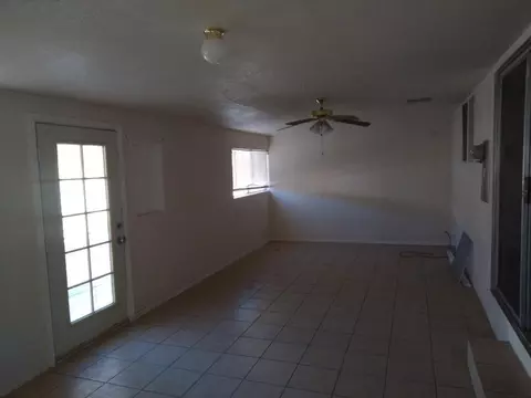 2859 Benito Ave, Mojave, CA 93501 photo 3