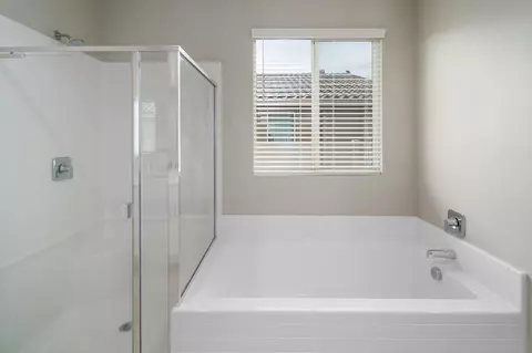 1819 Holguin St E, Lancaster, CA 93535 photo 18