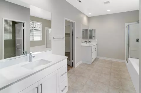 1819 Holguin St E, Lancaster, CA 93535 photo 17