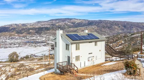 22301 Hillside Ct, Tehachapi, CA 93561 photo 6