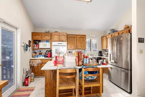 22301 Hillside Ct, Tehachapi, CA 93561 photo 7