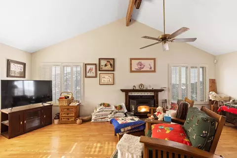22301 Hillside Ct, Tehachapi, CA 93561 photo 19
