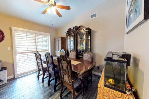520 Ave J 9 E, Lancaster, CA 93535 photo 11