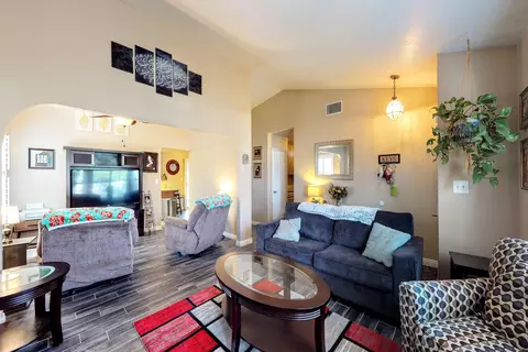520 Ave J 9 E, Lancaster, CA 93535 photo 7