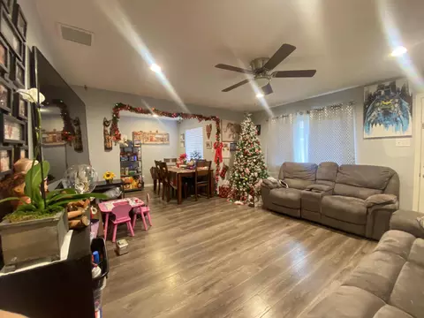 9 Ocotillo Ln, Carson, CA 90745 photo 3