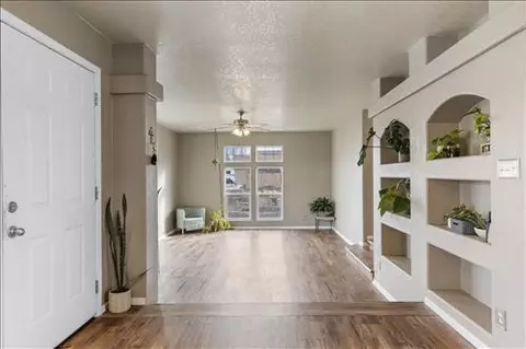 27920 Crofun Rd, Tehachapi, CA 93561 photo 4