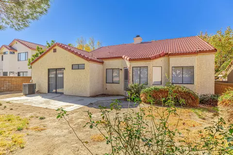 44340 Fenner Ave, Lancaster, CA 93536 photo 27