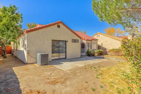 44340 Fenner Ave, Lancaster, CA 93536 photo 26
