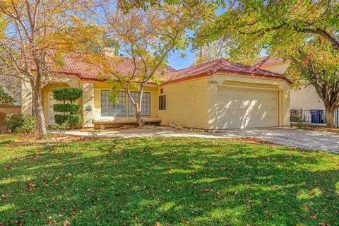 44340 Fenner Ave, Lancaster, CA 93536 photo 1