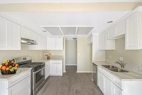 44653 E 26th St, Lancaster, CA 93535 photo 2