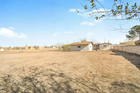 38519 27th St E, Palmdale, CA 93550 photo 19