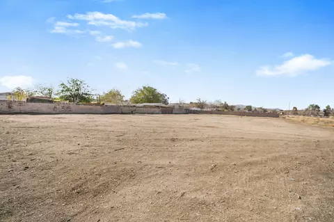 38519 27th St E, Palmdale, CA 93550 photo 17