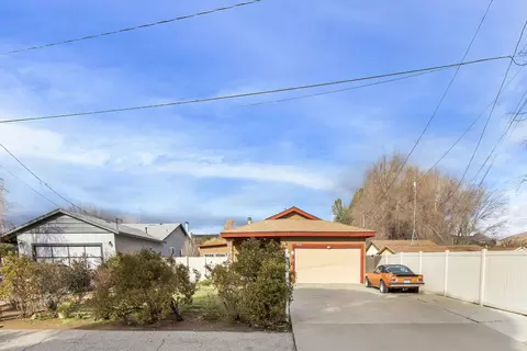 3719 Nickels Ave, Acton, CA 93510 photo 2