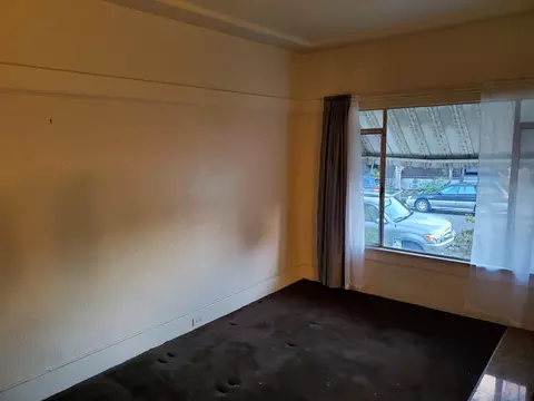 1109 Russell St, Berkeley, CA 94702 photo 3