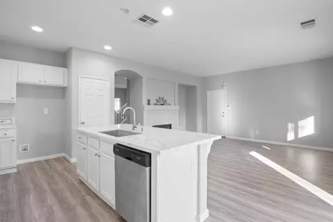 43418 Rucker St, Lancaster, CA 93535 photo 13
