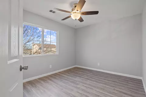 43418 Rucker St, Lancaster, CA 93535 photo 18