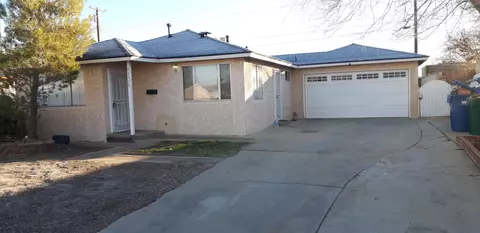 44358 Stanridge Ave, Lancaster, CA 93535 photo 2