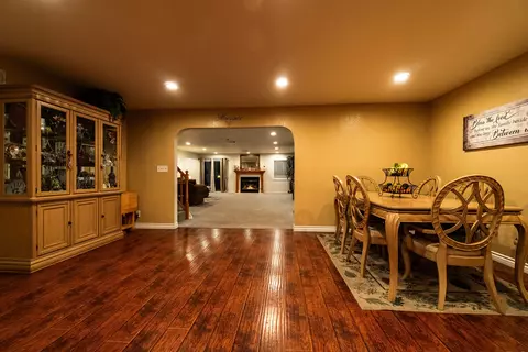 1620 Ahart St, Simi Valley, CA 93065 photo 7