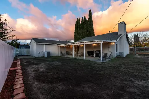 1620 Ahart St, Simi Valley, CA 93065 photo 28