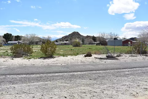 17350 Avenue O E, Lake Los Angeles, CA 93591
