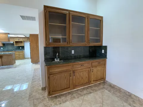2811 Vahan Ct, Lancaster, CA 93536 photo 6