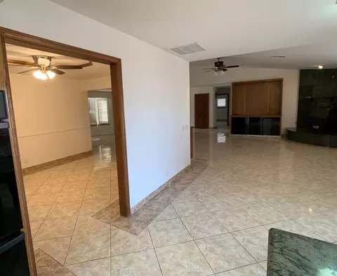 2811 Vahan Ct, Lancaster, CA 93536 photo 16