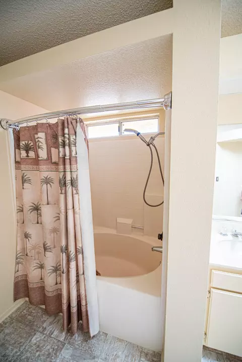 44609 Palm Ln, Lancaster, CA 93535 photo 11