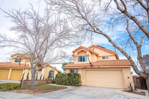 44609 Palm Ln, Lancaster, CA 93535 photo 3