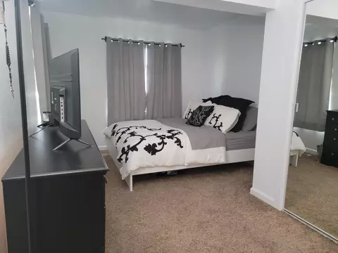 5752 Diamond St, Palmdale, CA 93552 photo 16