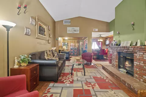 2523 E Avenue J 4, Lancaster, CA 93535 photo 8