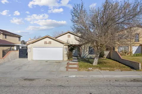 2523 E Avenue J 4, Lancaster, CA 93535 photo 3