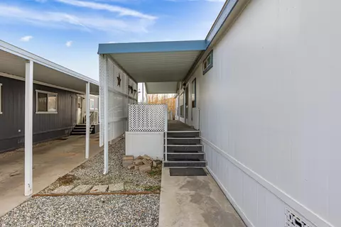 14556 Tehachapi Blvd E #SPC 36, Tehachapi, CA 93561 photo 24