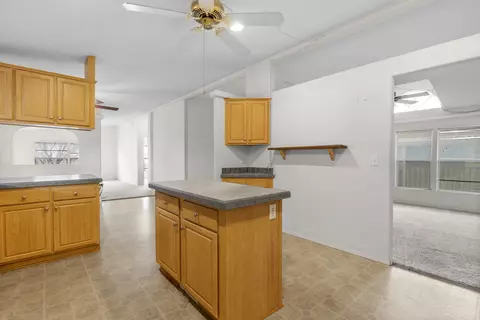 14556 Tehachapi Blvd E #SPC 36, Tehachapi, CA 93561 photo 9