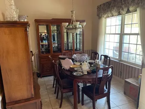 43333 Windrose Ln, Lancaster, CA 93536 photo 2