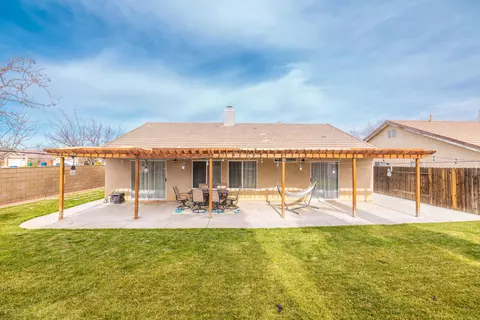 6132 Treehaven Ct, Lancaster, CA 93536 photo 15
