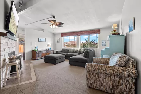 9281 61st St W, Mojave, CA 93501 photo 6