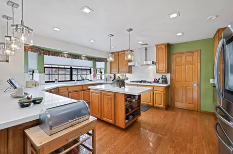 2568 Still Meadow Ln, Lancaster, CA 93536 photo 13