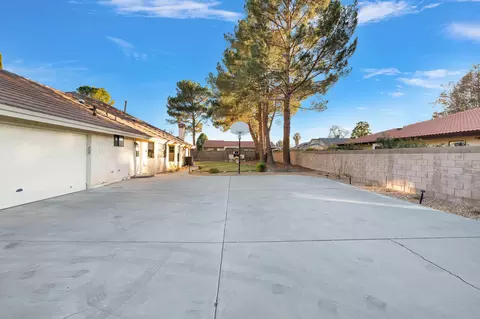 2568 Still Meadow Ln, Lancaster, CA 93536 photo 56