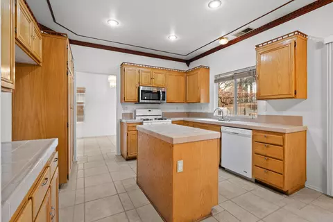 44309 Casa Nova Dr, Lancaster, CA 93536 photo 13