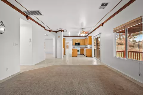 44309 Casa Nova Dr, Lancaster, CA 93536 photo 9