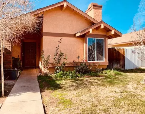 37809 17th St E, Palmdale, CA 93550 photo 3