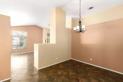 36940 Atka Ct, Palmdale, CA 93552 photo 8
