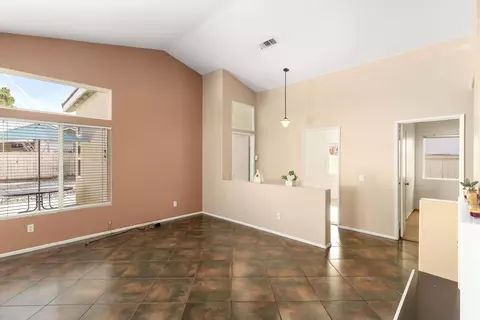 36940 Atka Ct, Palmdale, CA 93552 photo 7