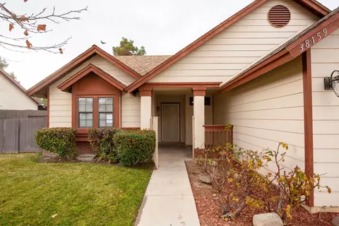38159 43rd St E, Palmdale, CA 93552 photo 2
