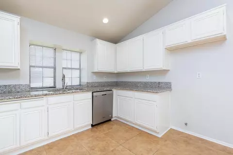 38159 43rd St E, Palmdale, CA 93552 photo 7