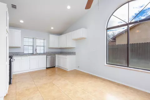 38159 43rd St E, Palmdale, CA 93552 photo 8